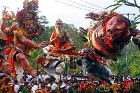 7 Ritual Upacara Adat di Bali yang Menarik