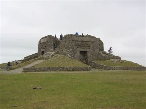 Moel Famau - Jubilee Tower © John Charlton :: Geograph Britain and Ireland