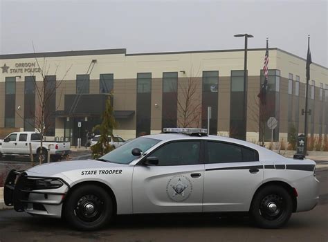 Oregon State Police unveil new patrol vehicles | KPIC