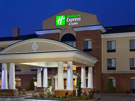 Hotels in Goshen, Indiana | Holiday Inn Express & Suites Goshen