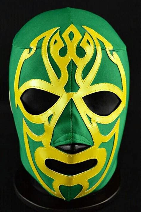 Mil mascaras | Mascaras de luchadores mexicanos, Mascaras de luchadores ...