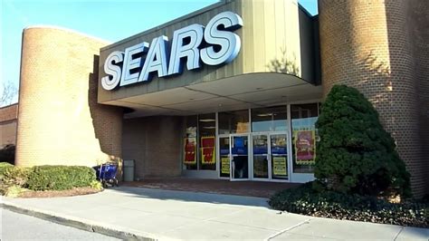 A FOND FAREWELL TO SEARS @FREDERICK, MD / FSK MALL - YouTube