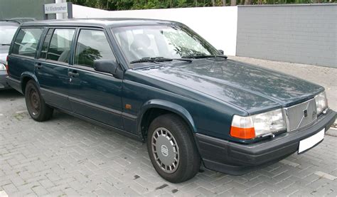 Volvo 940 - Information and photos - MOMENTcar