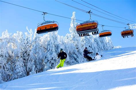 The Best Ski & Snowboard Resorts in Vermont | evo