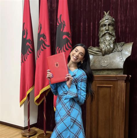 Dua Lipa granted Albanian Citizenship on the Independence Day - Albania 360