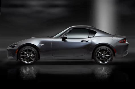 2017 Mazda MX-5 Miata Retractable Fastback Debuts | Automobile Magazine