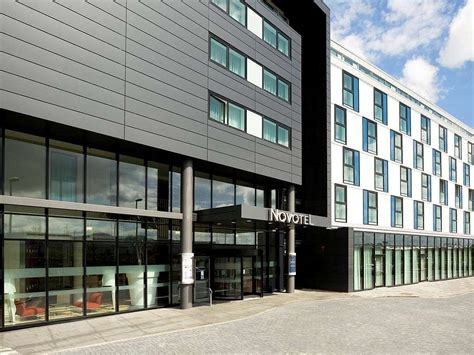 Good, clean, convenient airport hotel - Review of Ibis Budget Edinburgh ...