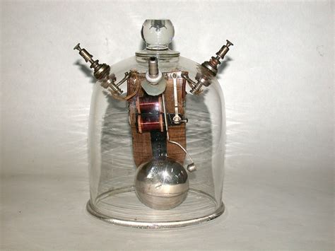 Bell Jar Vacuum Sound experiment Early 20th century - Fleaglass