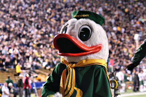 Pac-12 Uniform Tracker: The Duck from Puddles to Disney to Nike...