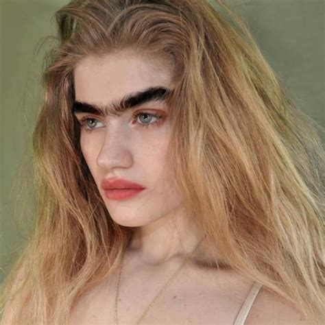 Greek Cypriot model challenges beauty stereotypes with unibrow | in ...