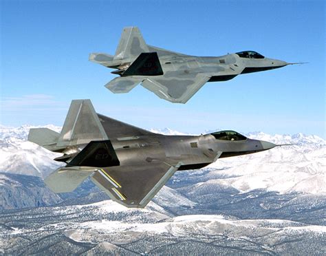 File:Two F-22 Raptor in flying.jpg - Wikipedia