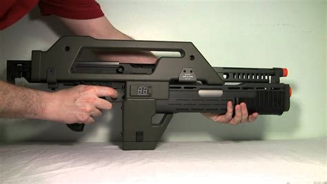 Aliens M41A Replica Pulse Rifle Airsoft Review! - YouTube