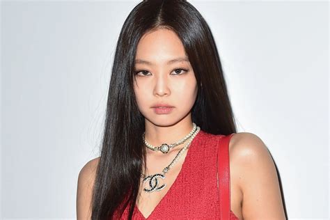 BLACKPINK's Jennie is the idol with the most perfect face, according to ...