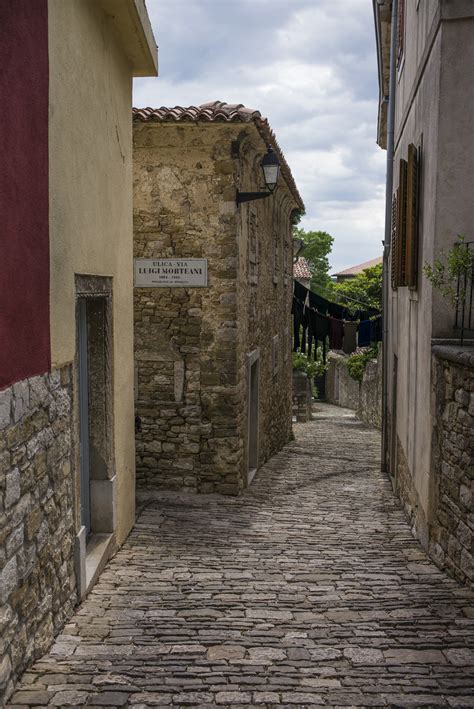 Travel Motovun - Gallery — Travel Is Beautiful - History