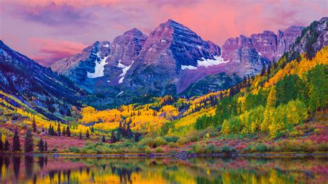 Maroon Bells in Fall: See full photo gallery