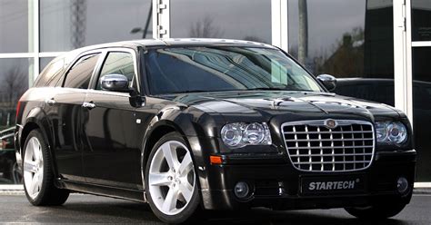 Chrysler 300C Hemi - Top Sports Cars