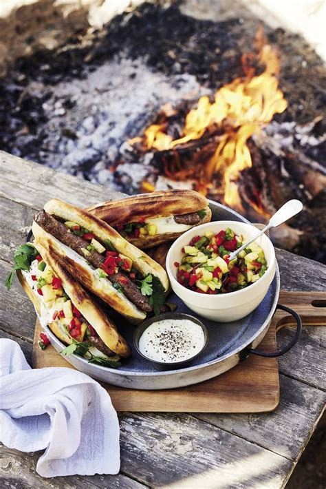 Roosterkoek-boerie-rolle met somersalsa | Landbou