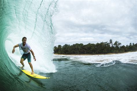 Travel Guide: Bocas Del Toro - Surfer