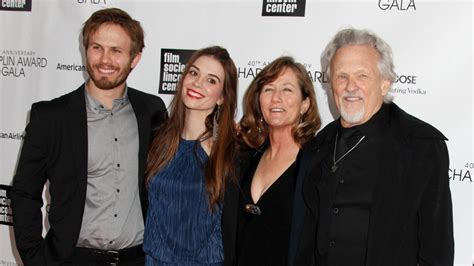 Kris Kristofferson's Children: Meet His 8 Kids and Family | Closer Weekly