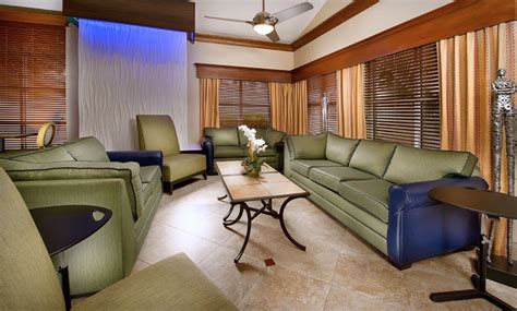 Hampton Inn & Suites Ft. Lauderdale Airport/South Cruise Port | Groupon