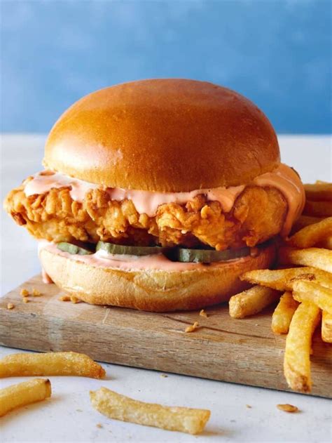 Popeyes Chicken Sandwich Recipe | Recipe | Chicken sandwich recipes ...