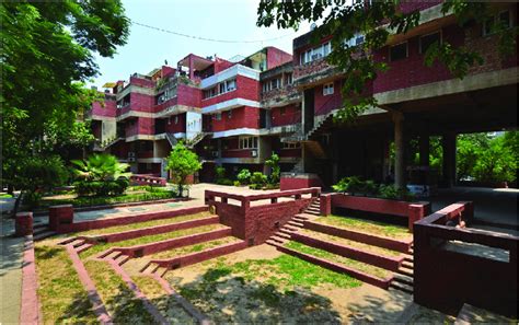 Tara Group Housing, New Delhi (1978) by Charles Correa (Photo: author ...