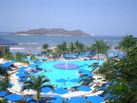 Ixtapa-Zihuatanejo, México. 3 months until we are at this same spot ...