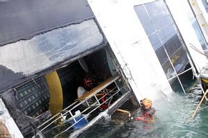 Chilling accounts from four Costa Concordia survivors — Cruise Ship ...