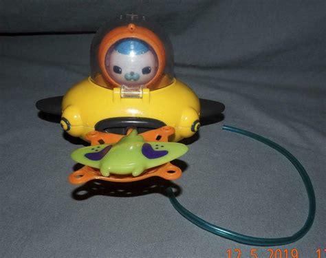 Octonauts Gup D And Barnacles Figure Preowned Play Set READ LOOK! B8 ...