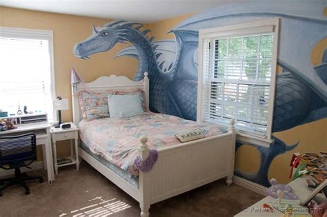 dragon mural | Bedroom themes, Bedroom murals, Girls bedroom themes