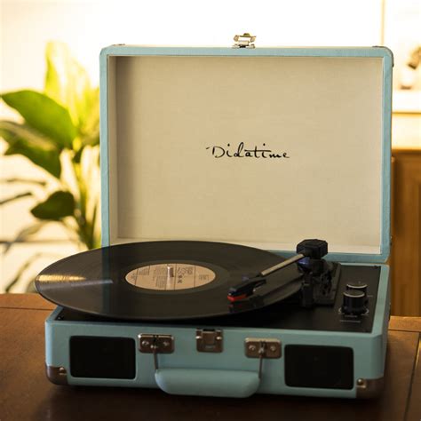 Retro Bluetooth Vinyl Record Player - ApolloBox