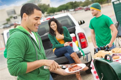 How to Plan the Perfect Tailgate Party - American Pavilion