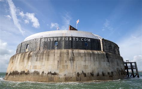 Take a look inside the £8m Solent Forts which come with a lighthouse ...