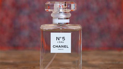 This Affordable Perfume Is A Perfect Dupe For Chanel No. 5