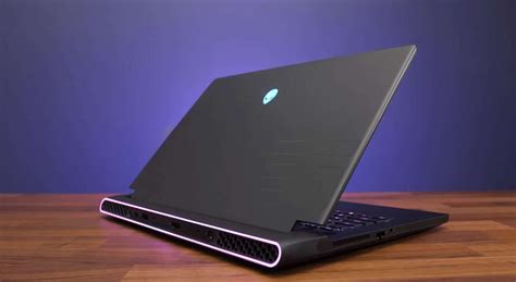 Alienware M15 R5 2024 – Gaming Laptop - Janey Lisbeth