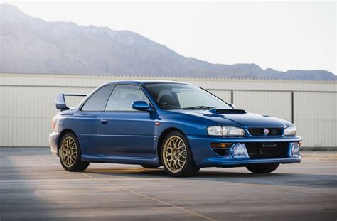 A Look Back at the Rally-Bred Impreza 22B STi, the Ultimate Street ...