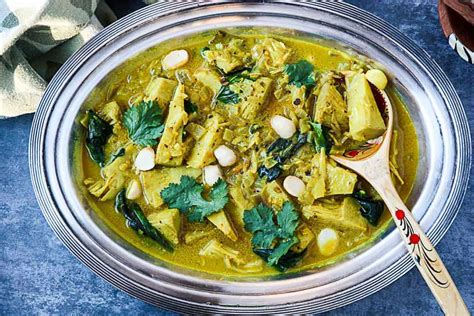 Jackfruit Curry - Vegetarian Curry Recipe | The Food Blog