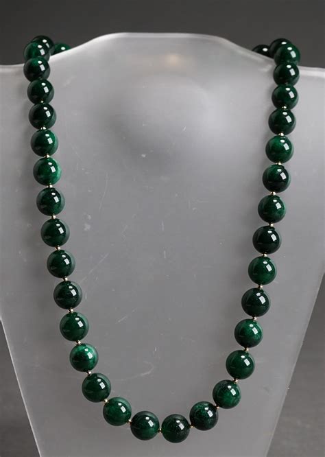 Lot - Chinese Dark Green Jade Bead Necklace L: 24 in