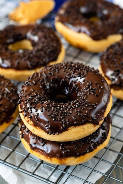 Peanut Butter Baked Donuts with Chocolate Glaze