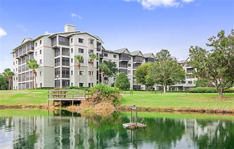 Lake Port Square christens new boat for residents - Leesburg-News.com