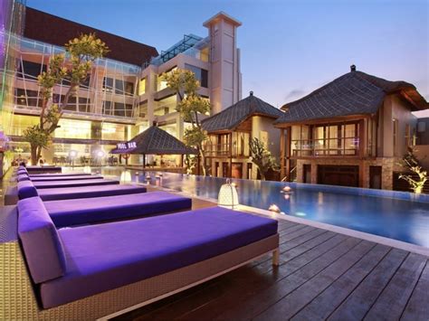 10 Luxury Indonesian Resorts & Villas Under Only $100/night!