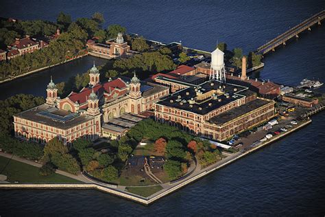 Ellis Island - History and Facts | History Hit