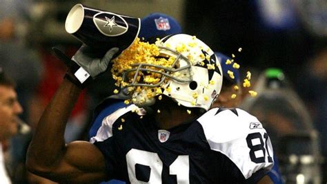 Top 5 NFL Touchdown Celebrations, Part I | Celebrities, Football ...