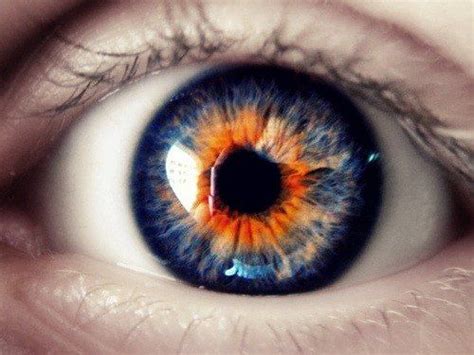 Heterochromia -- making people's eyes look like the center of the ...