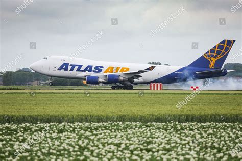 Atlas Air Boeing 747 Freighter Cargo Editorial Stock Photo - Stock ...