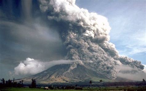 Mayon Volcano | Eruption, Height, History, Map, & Facts | Britannica