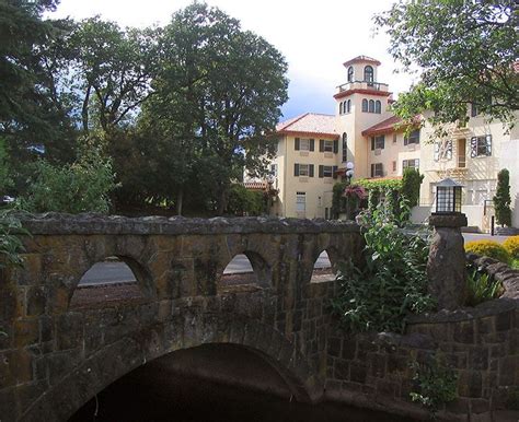 Panoramio - Photo of Columbia River Gorge Hotel | Oregon vacation ...