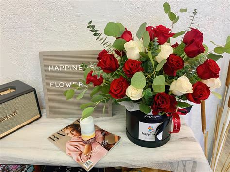 Large Rose Bucket in Chino, CA | Happiness Flowers