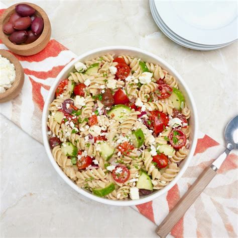 Easy to Make Greek Whole Wheat Pasta Salad Recipe