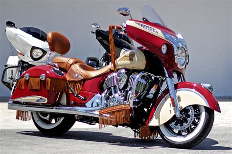 Custom Indian Chieftain - Murmu Moto